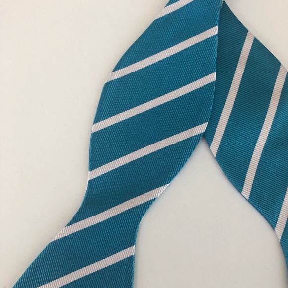 NWT Saddlebred Bow Tie - Picture 2 of 4